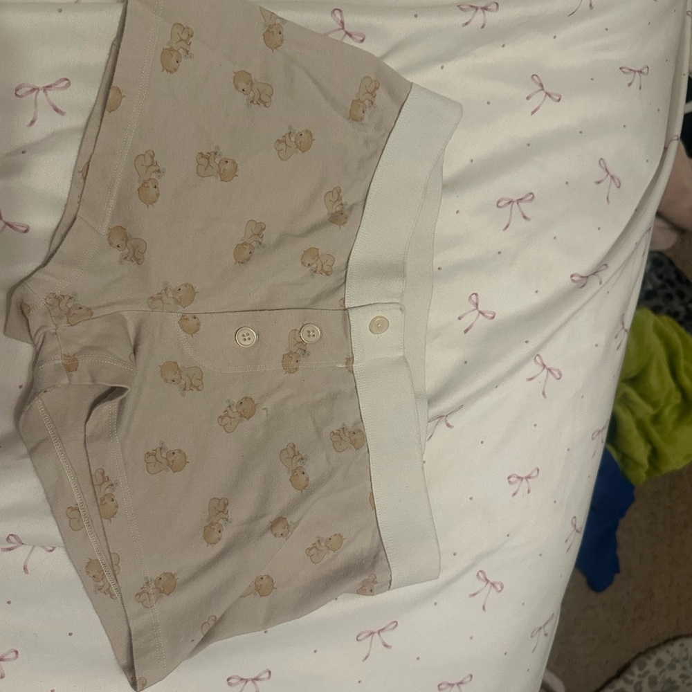 Brandy Melville Cream Bear Print Boxers